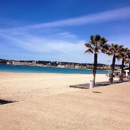 Les Lones Vue Mer Apartment Sanary-sur-Mer
